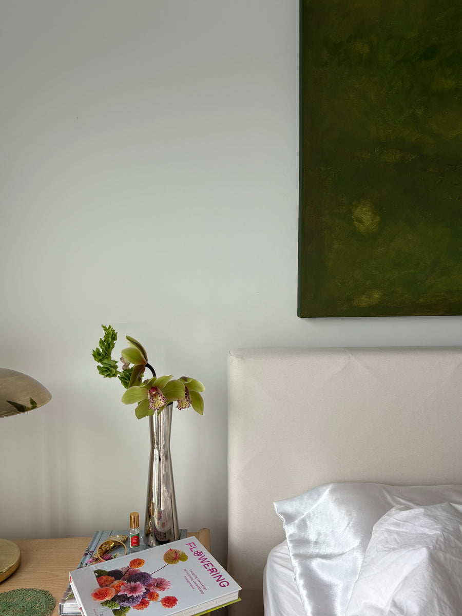 NARROW NECK STAINLESS STEELE VASE
