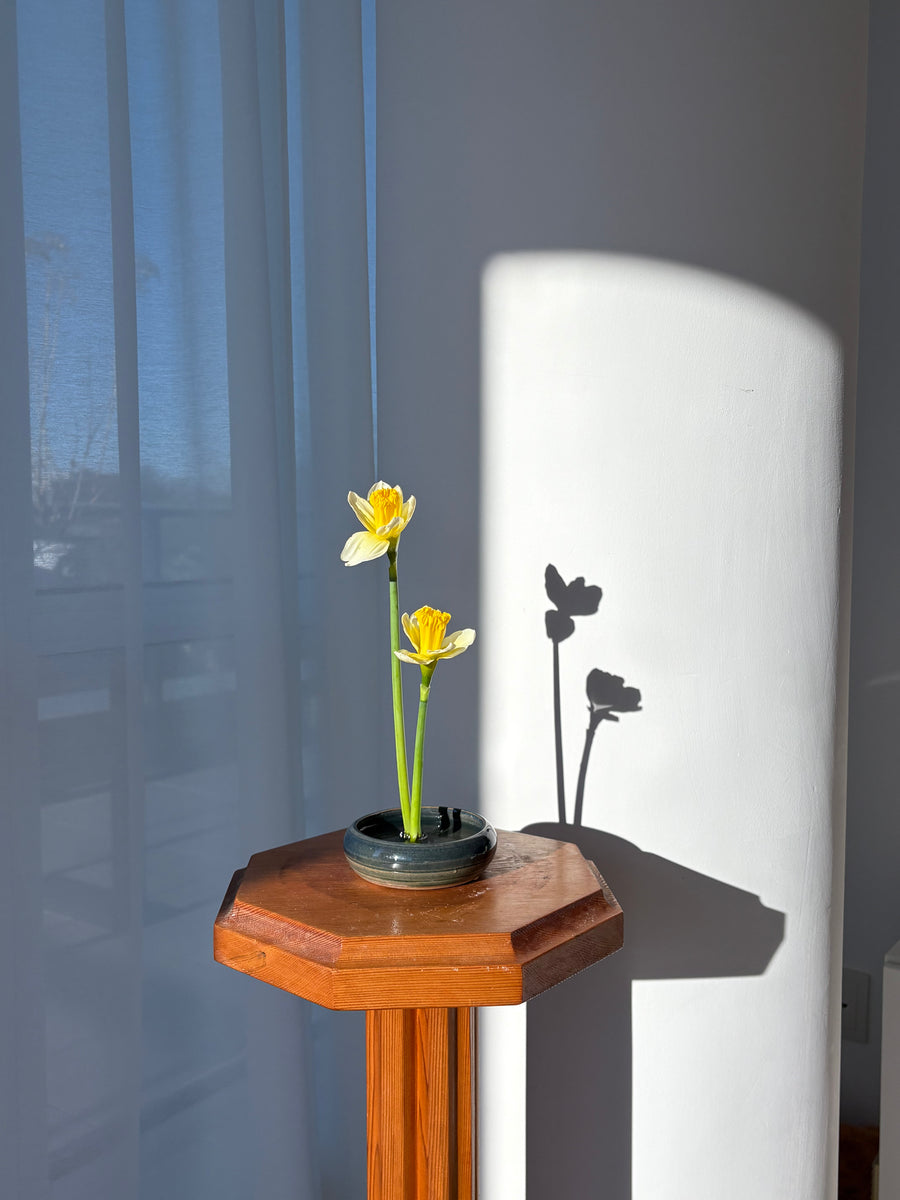 MINI CERAMIC IKEBANA VESSEL